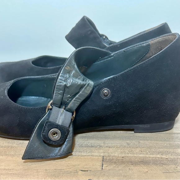 Paul Green black suede Mary jane with low wedge heel US size 10 - Picture 8 of 10